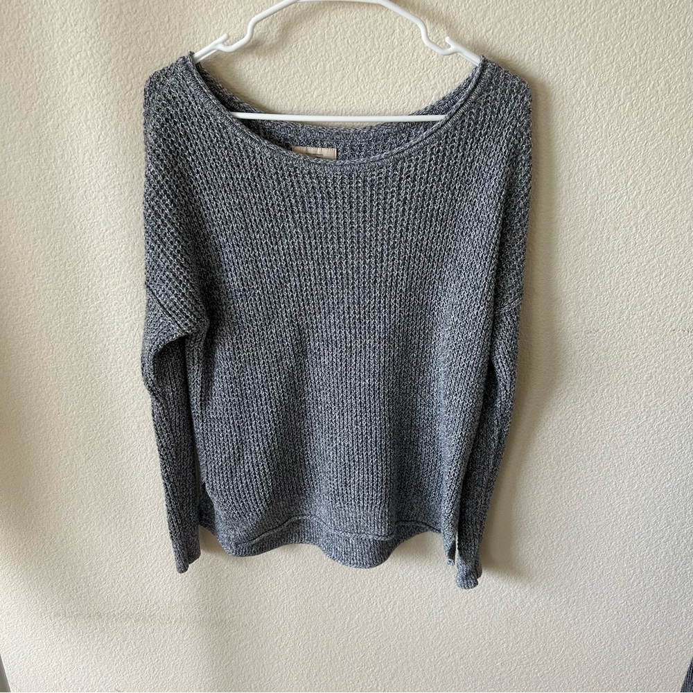 Hollister sweater